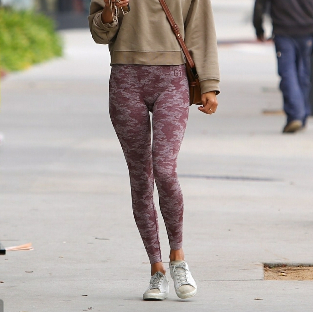 Gymshark Berry Camo Leggings
